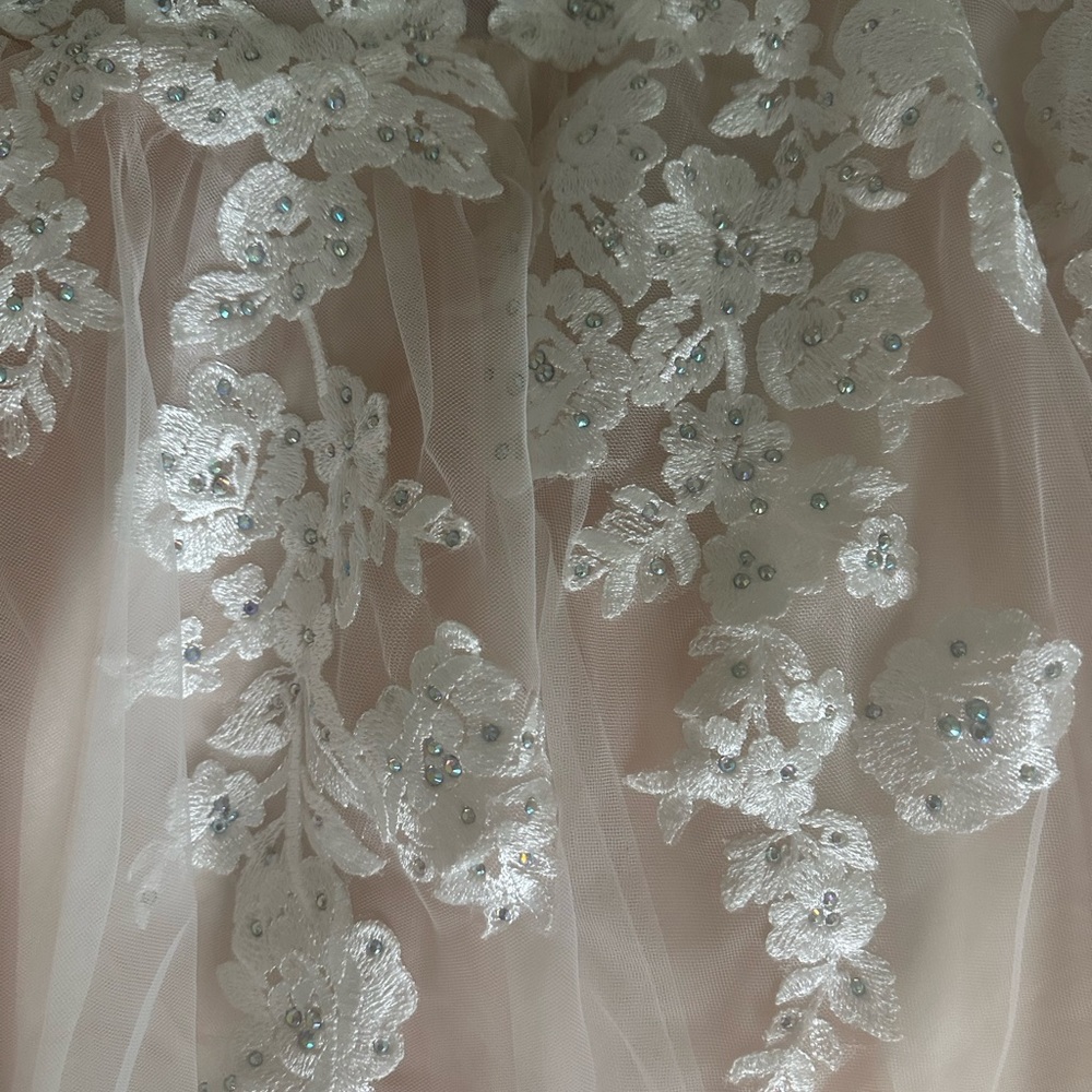 Prom Dress - Picture 3 of 10